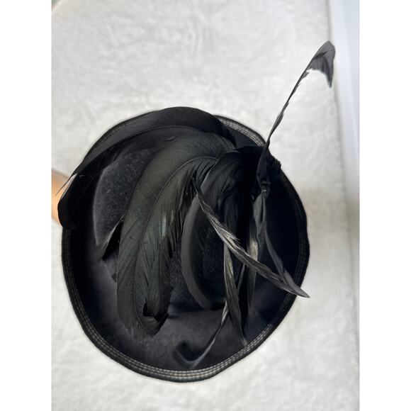 Vintage 50\'s Josephine Tripoli New York elegant Black Felt Hat with Feathers main image 10